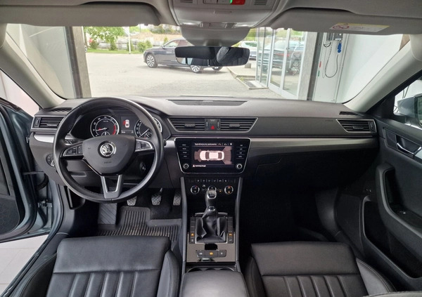 Skoda Superb cena 89900 przebieg: 78168, rok produkcji 2018 z Łódź małe 781